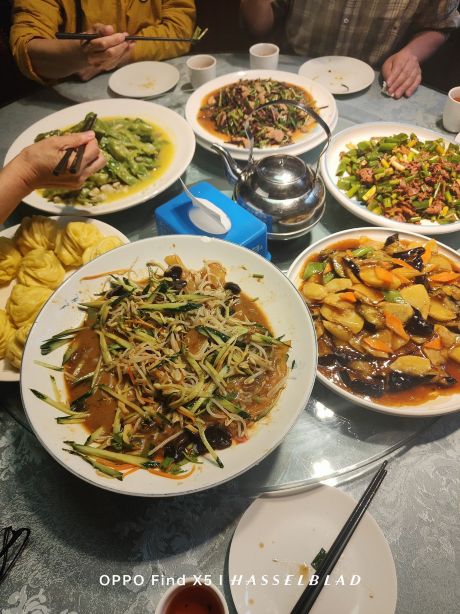 老妈菜馆(河南街店)