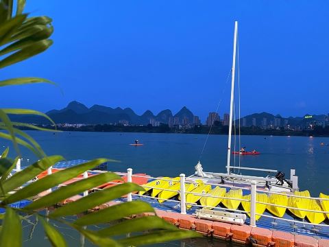 柳州静兰水上运动中心(环江滨水大道店)