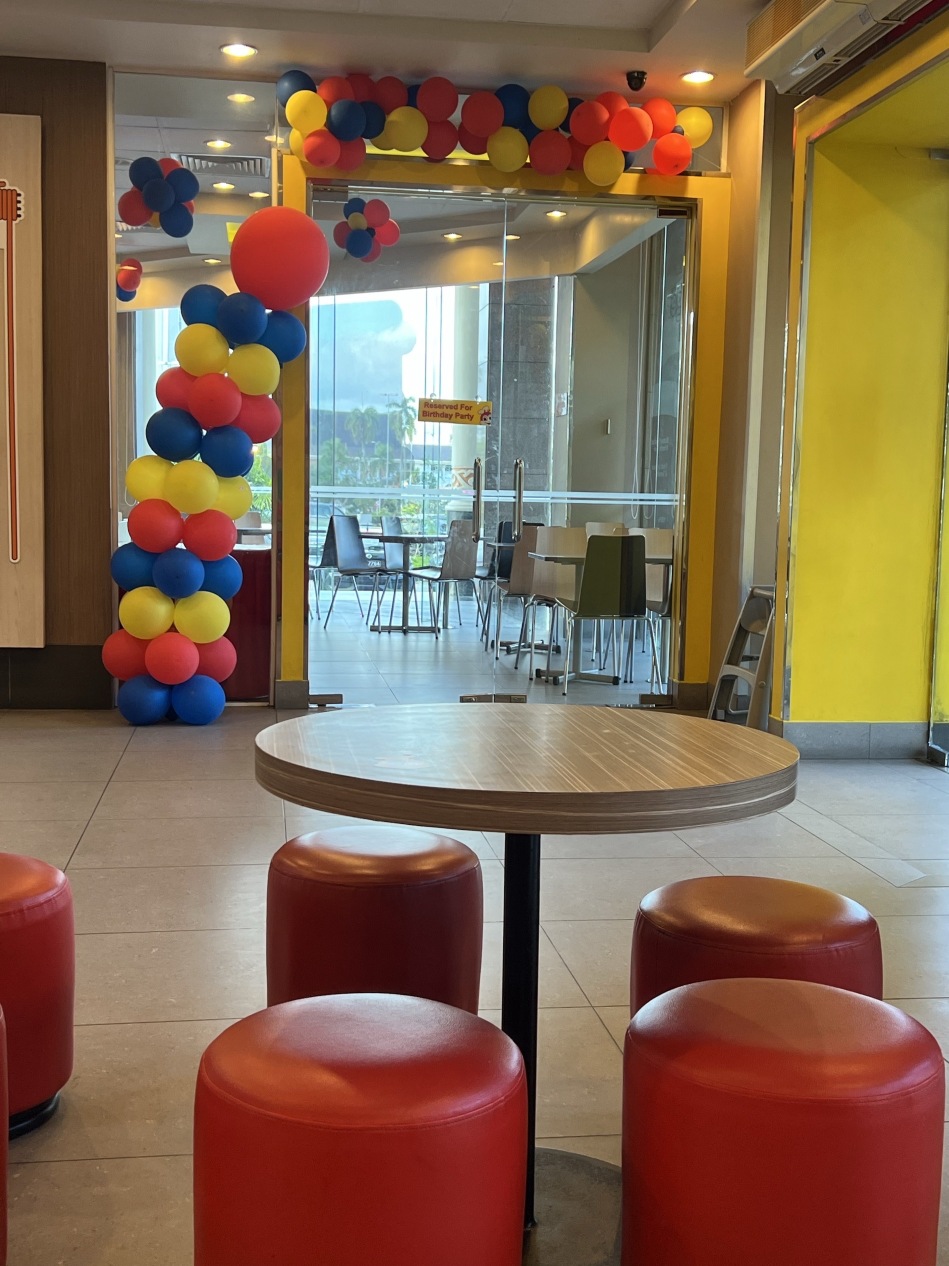 Jollibee餐厅图片