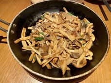 庆春朴门(前滩太古里店)-上海-雪小P