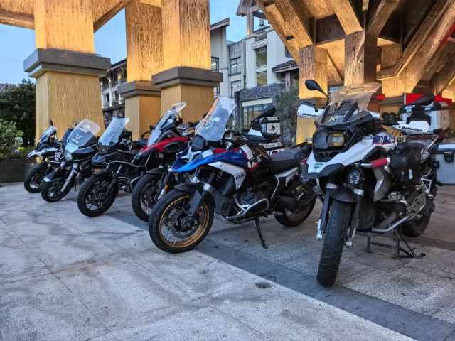 经律论文化旅游小镇旅行图片 5