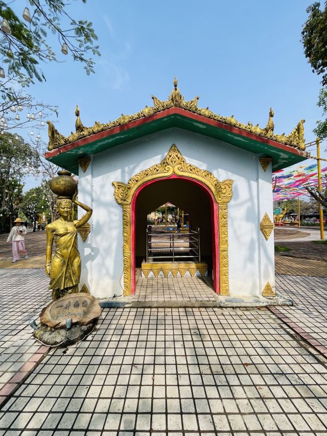 一寨两国旅行图片 4