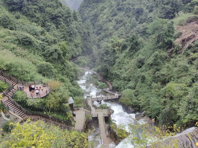 尼珠河大峡谷生态文化旅游区旅行图片 3