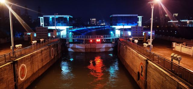 交运长江夜游旅行图片 7