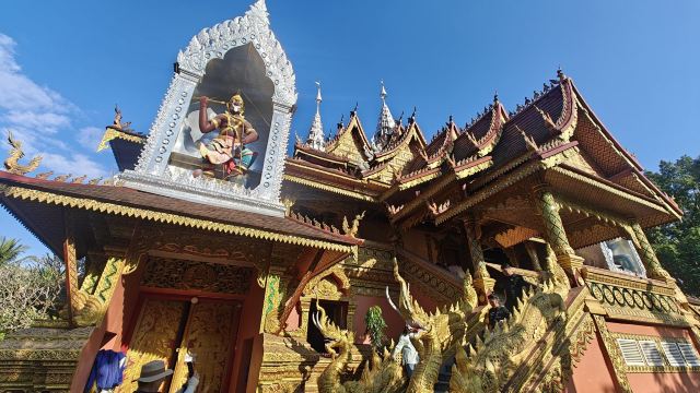 瑞丽市总佛寺旅行图片 2