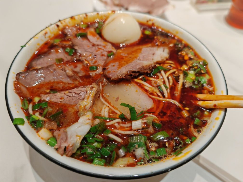 德元纯汤牛肉面(二热总店)