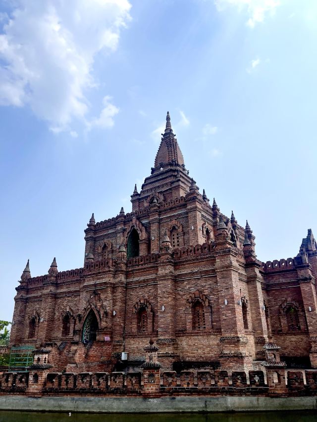 一寨两国旅行图片 1