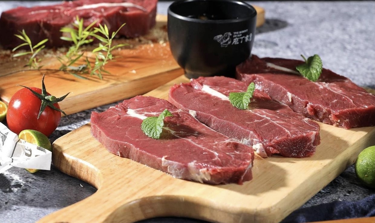 红掌柜涮烤集市(春光苑商业步行街店)