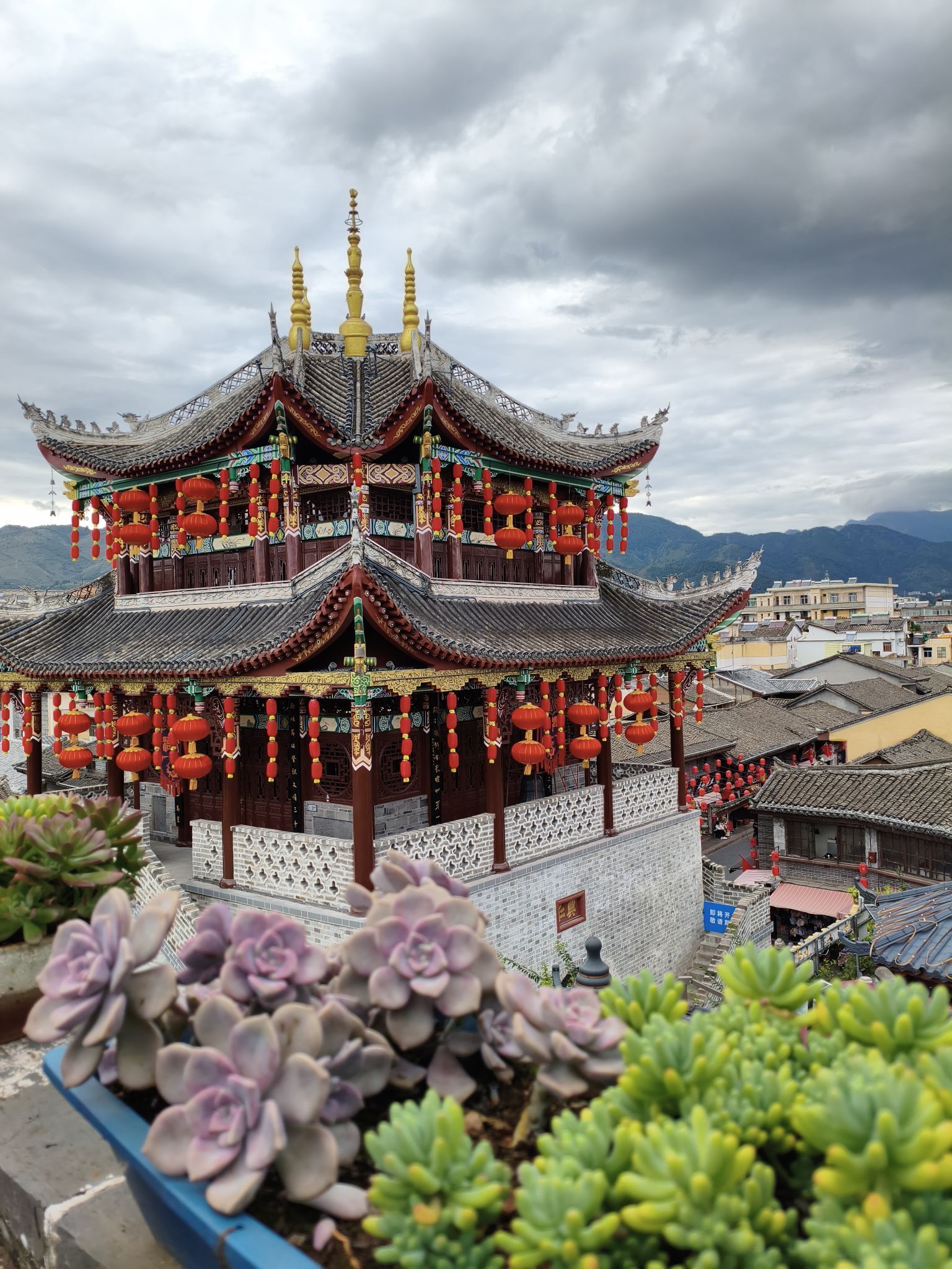 四合·诚品民宿(会理古城钟鼓楼店)·Home Cafe餐厅图片