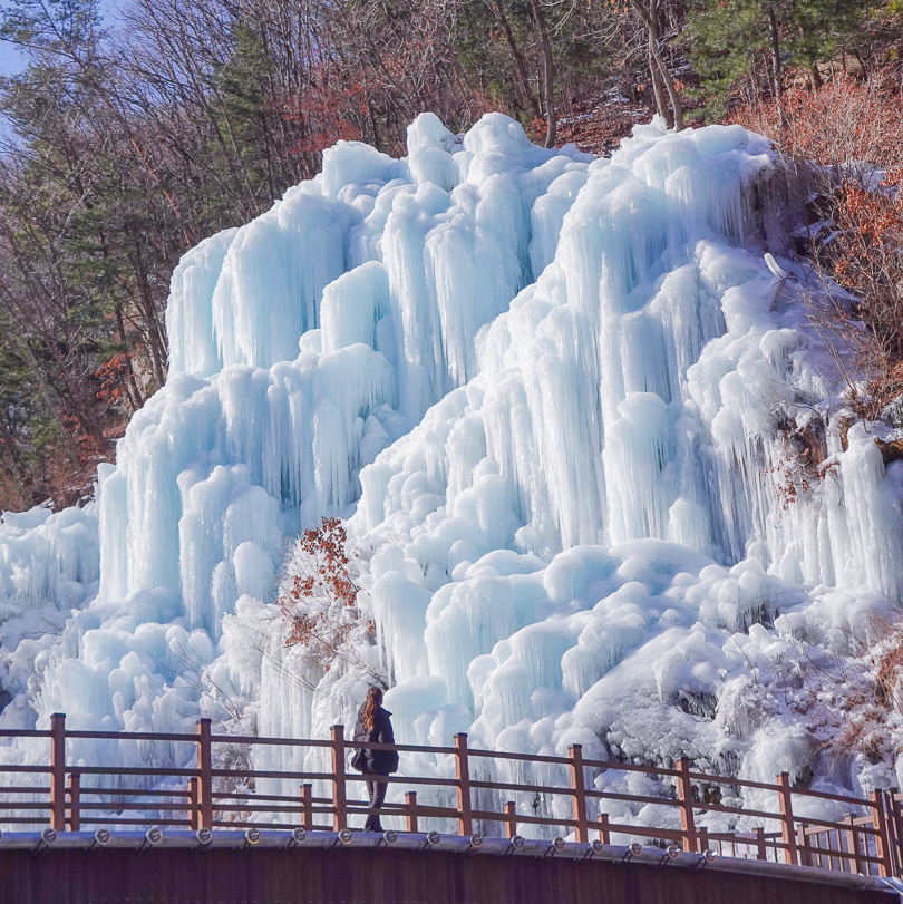 首尔郊区的冰墙景观站🩵 Aubi Valley
