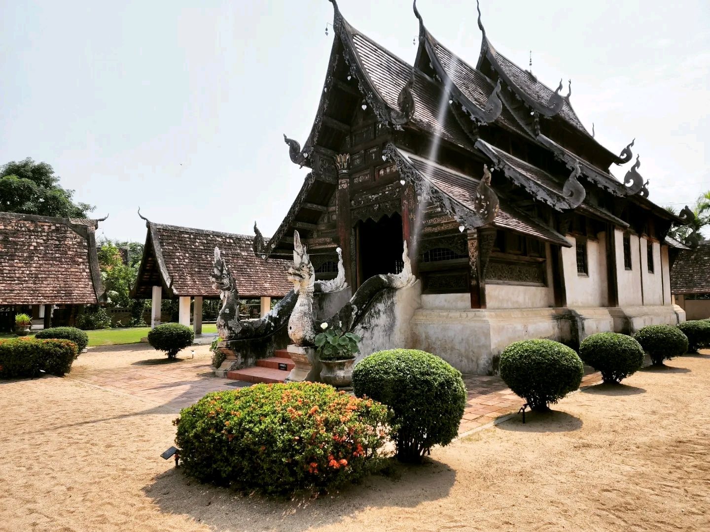 因特拉瓦寺(Wat Ton Kwan)