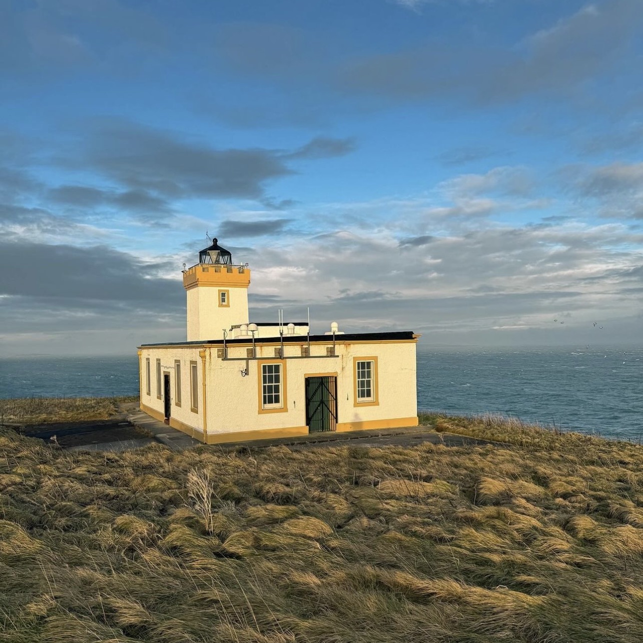 【英国必去】邓肯斯比岬灯塔：壮阔绝美景致，苏格兰高地旅游