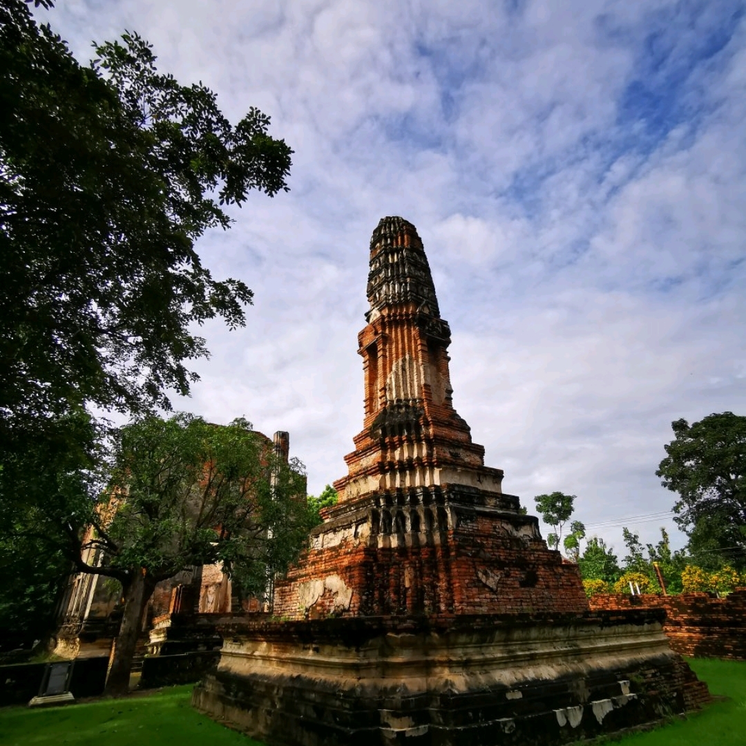 大城府 Borom Phutharam 古遗址的神奇性