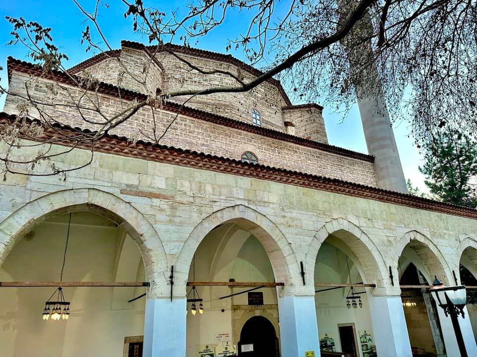 土耳其之旅🇹🇷：卡兹达杰清真寺与伊兹特帕夏清真寺
