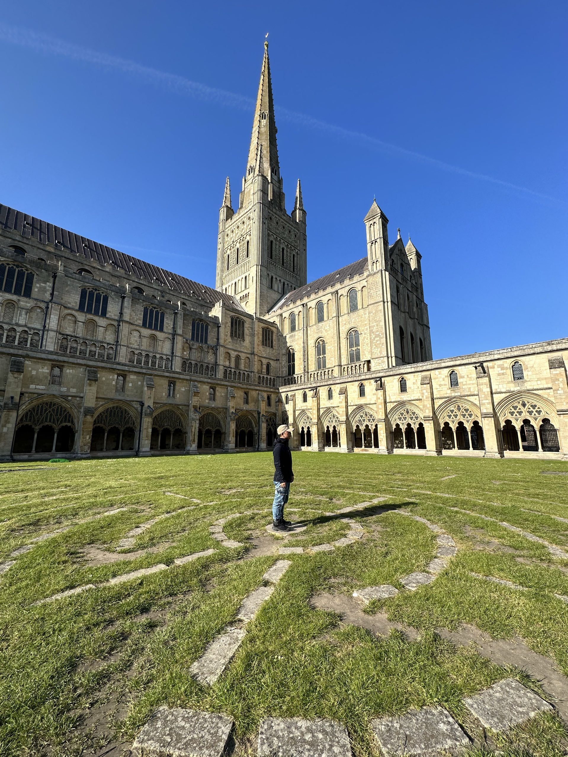 Norwich cathedral 游记