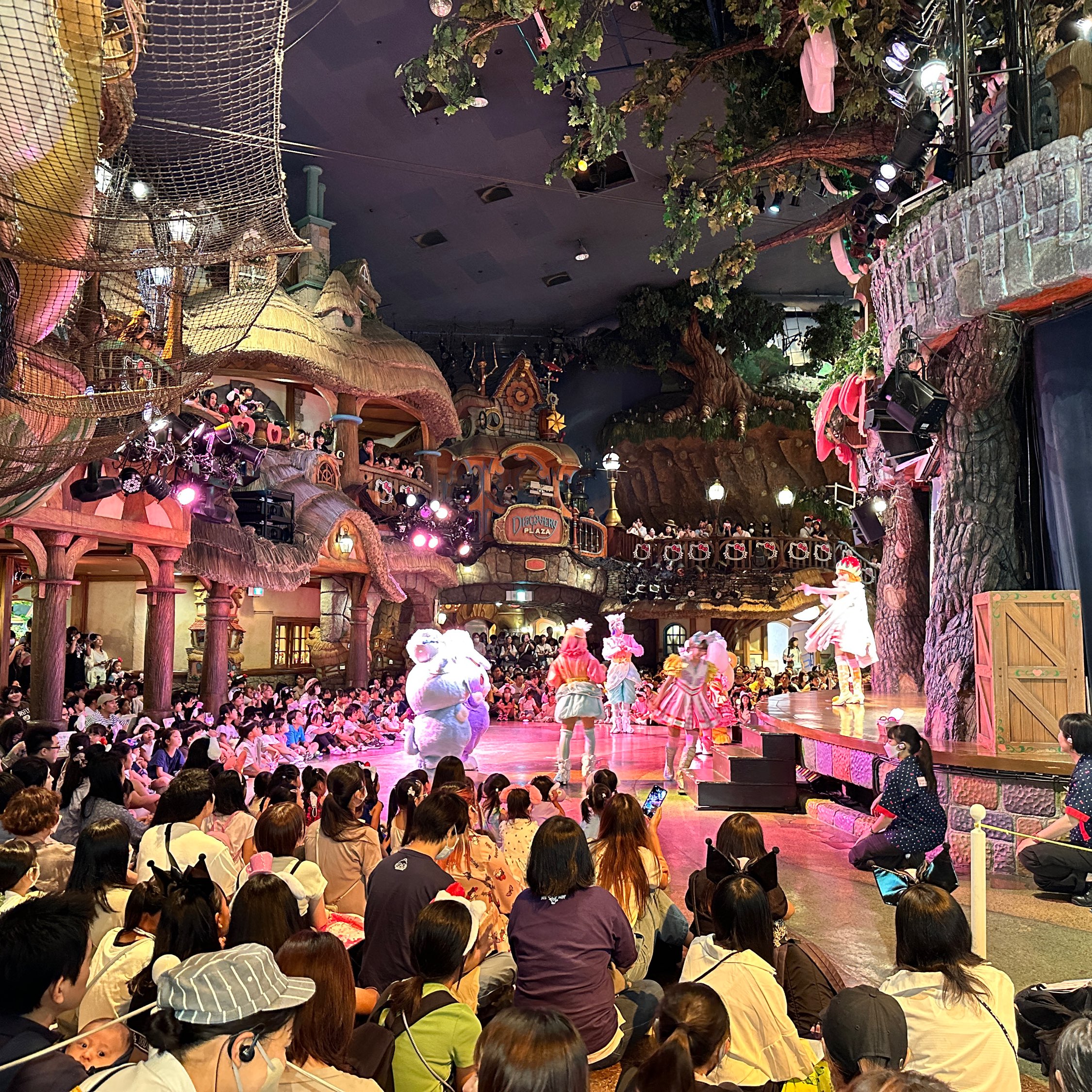 Sanrio Puroland 大人小孩都适合玩