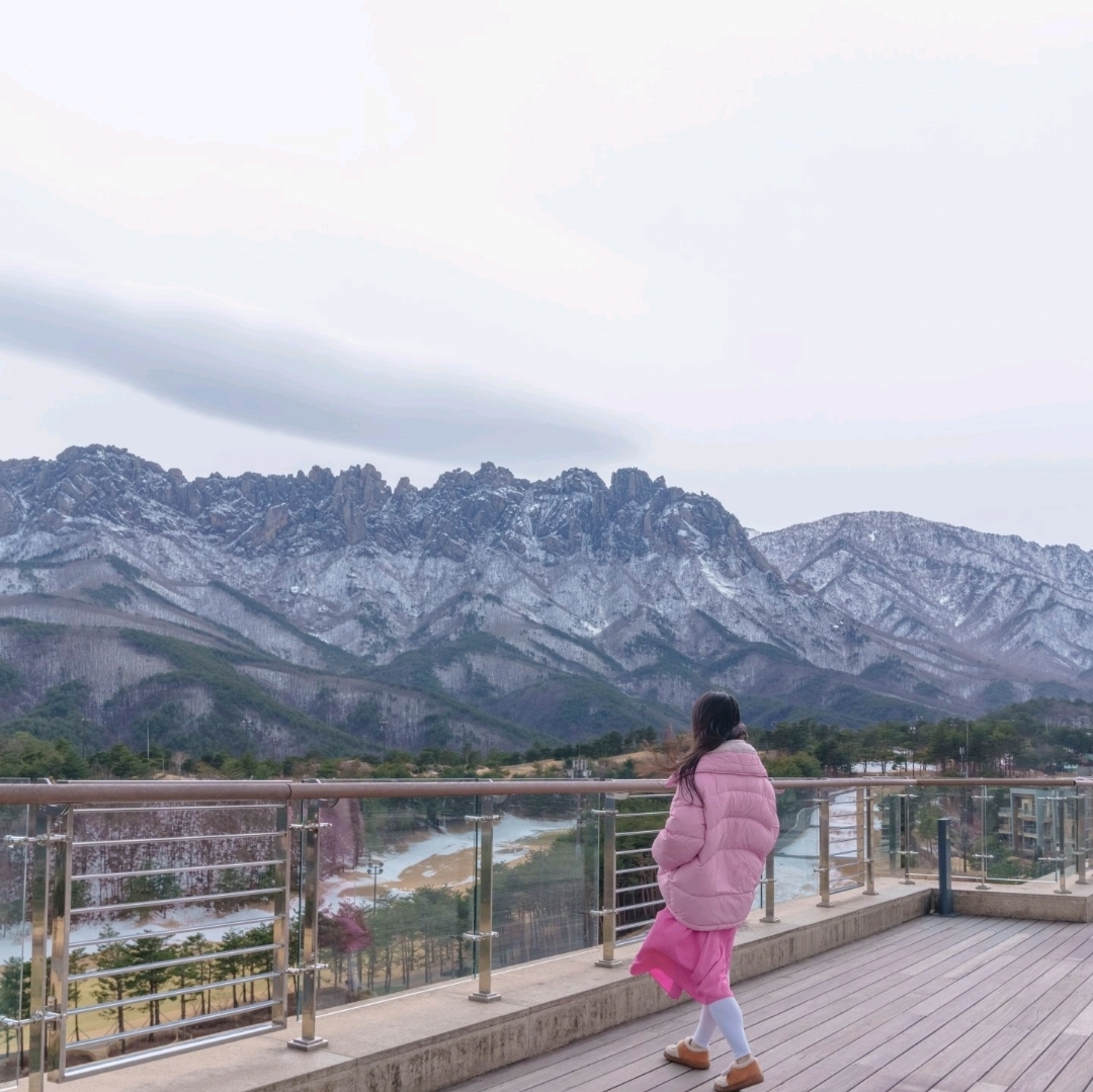 德尔菲诺度假村,可欣赏蔚山岩石的美景