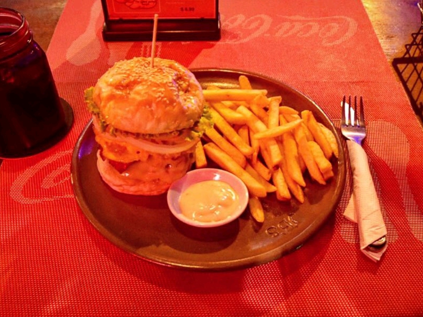 味道和量都抓住的CM汉堡餐厅,丛林汉堡Jungle Burger