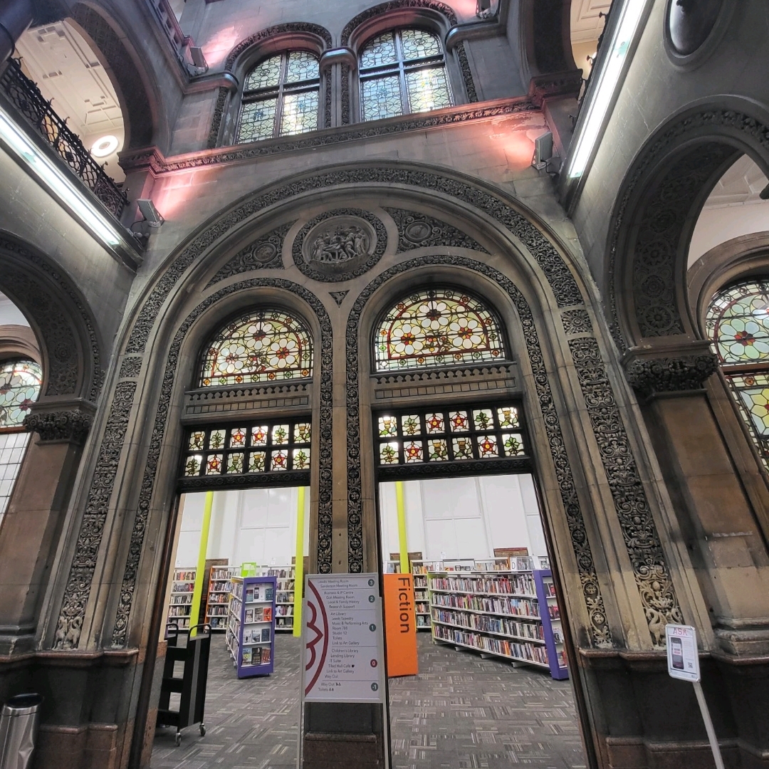 💮国家二级保护建筑💮~Leeds Central Library📚