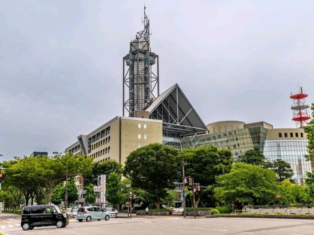 富山市政厅观景塔