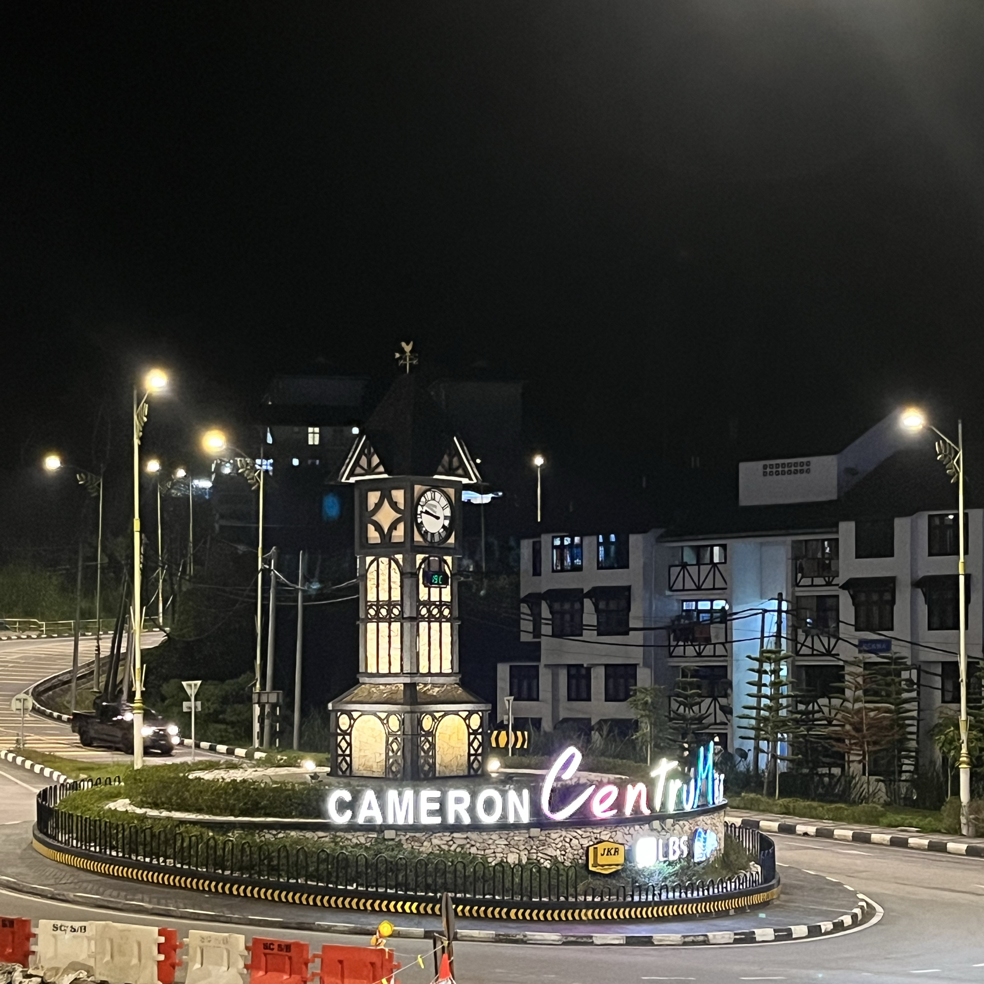 Cameron Centrum 购物中心