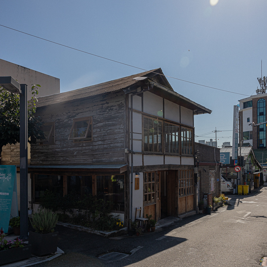 江陵五月咖啡,仿佛日本风情的房子