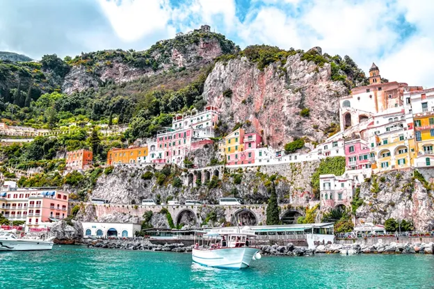 Side shot of the Amalfi Coast with colourful buildings