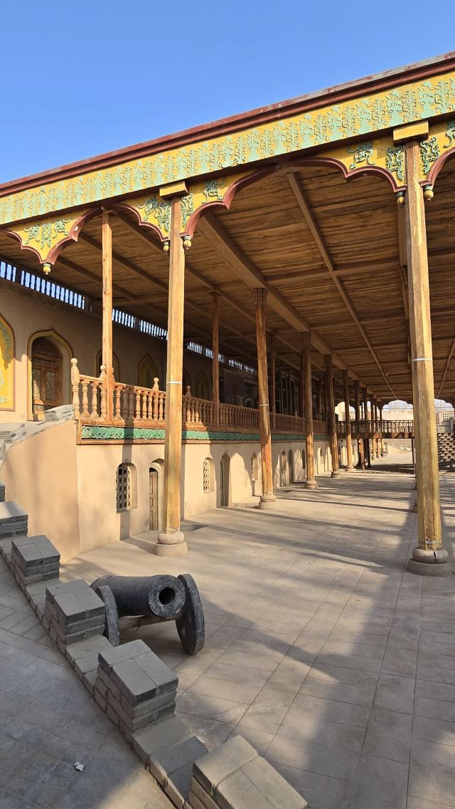 吐鲁番郡王府旅行图片 4