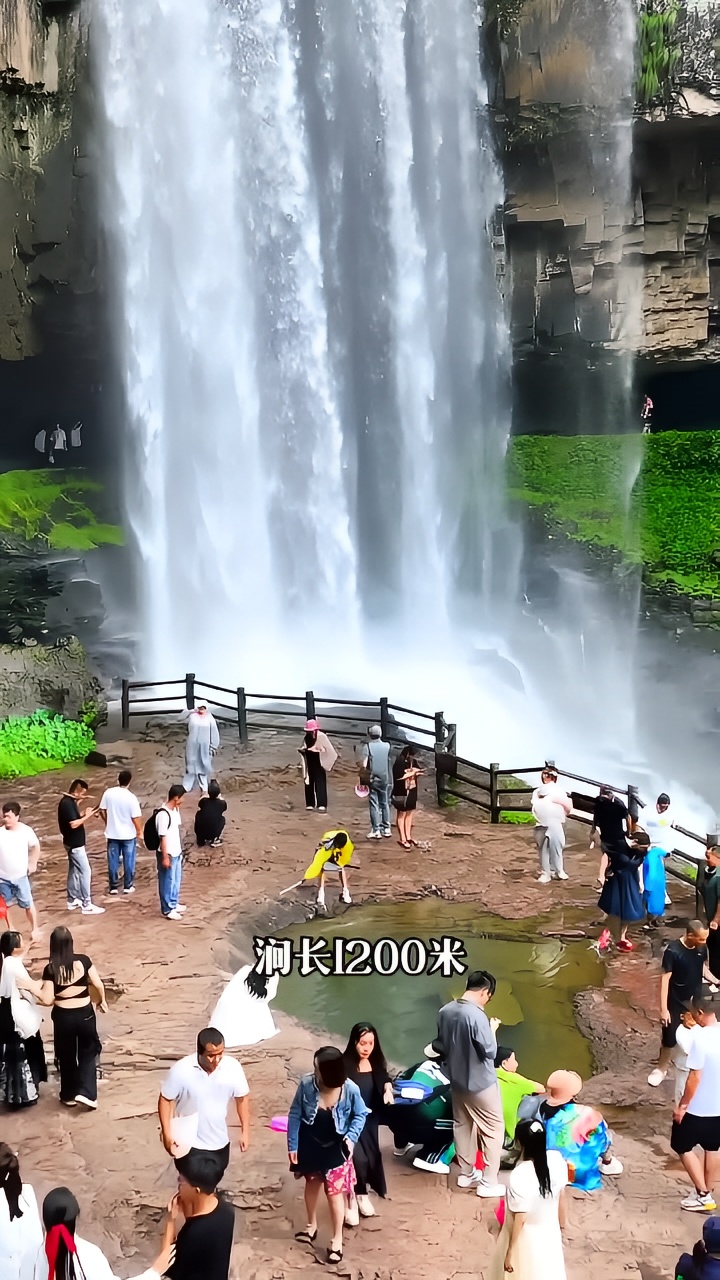 百丈漈是景区内最著名的瀑布