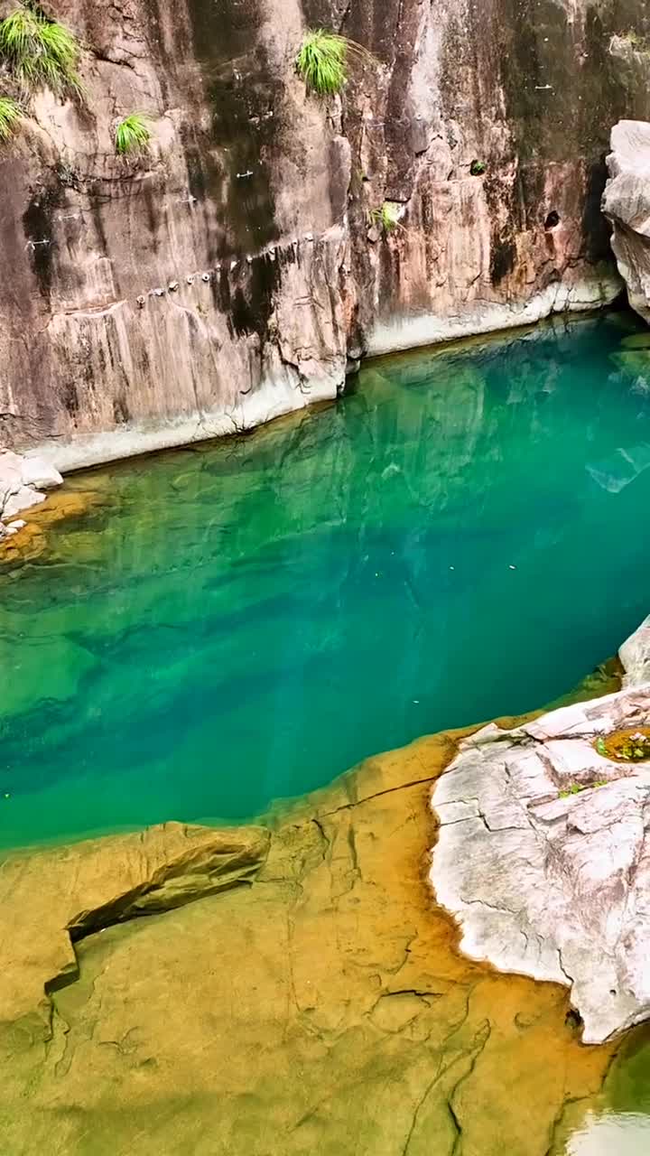 温州版小九寨沟，瑞安湖岭卧龙峡