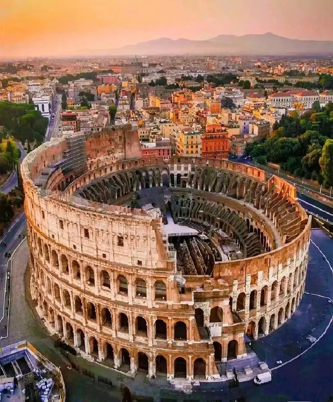 罗马斗兽场🐂古典与现代完美融合的城市