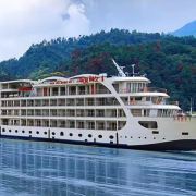 小刘带你游三峡