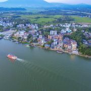 七里江岚一线江景度假美宿