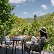 桐庐溪山深渡民宿