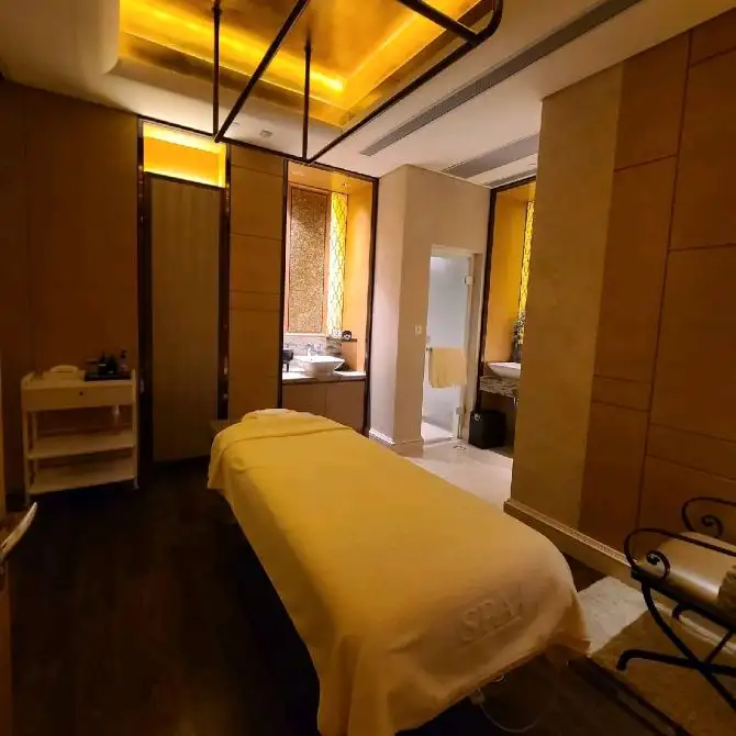 香港帝苑酒店SKY CLUB