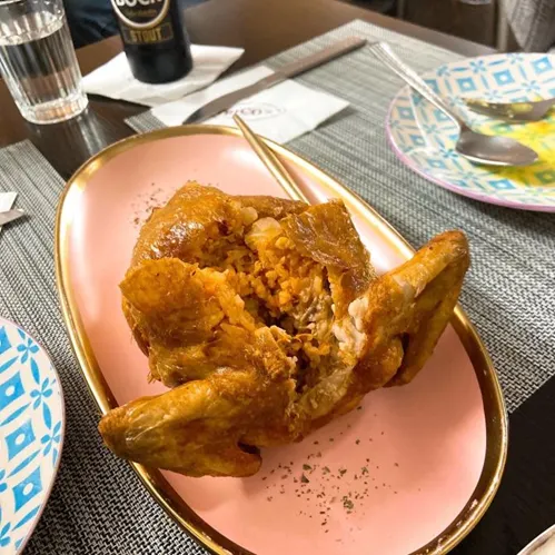 澳門美食2025 - 富仕燒鷄釀飯賣相吸引