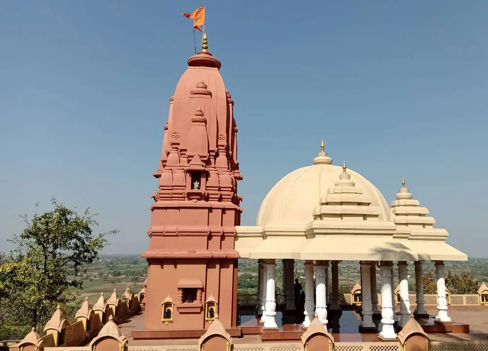 Anandi Ganesh Mandir, Akluj
