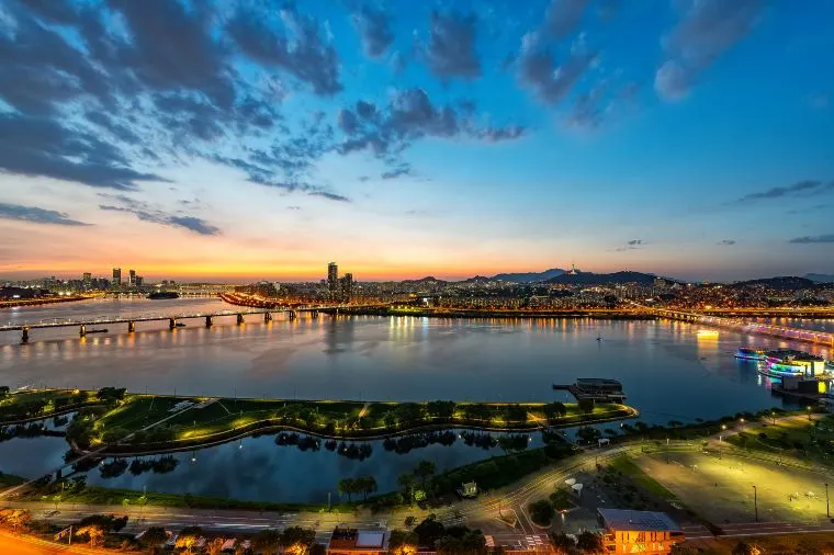 Yeouido Hangang Park, Seoul