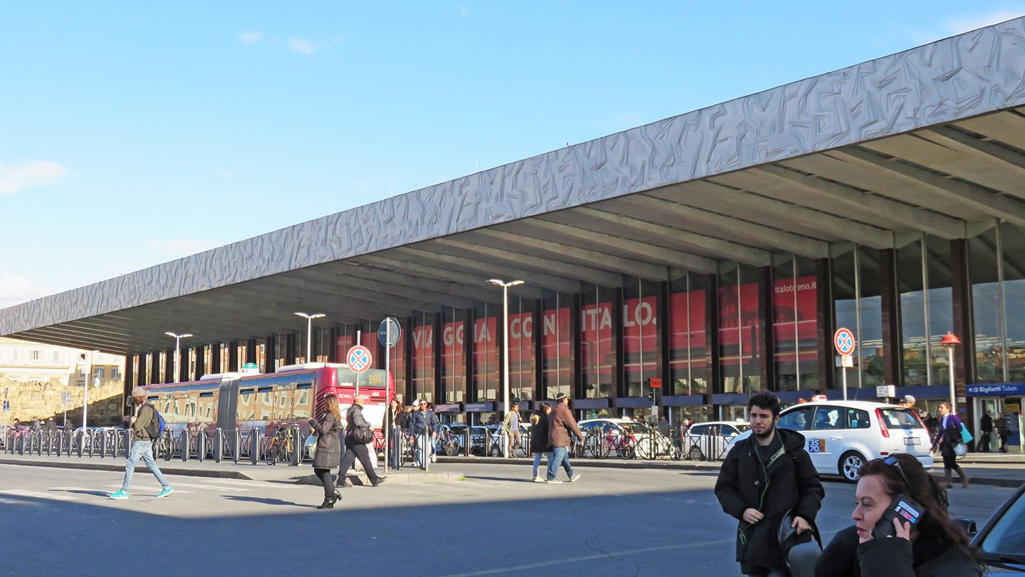 <a href="/orari-treni/napoli-centrale-roma-termini">Napoli Centrale - Roma Termini</a>
