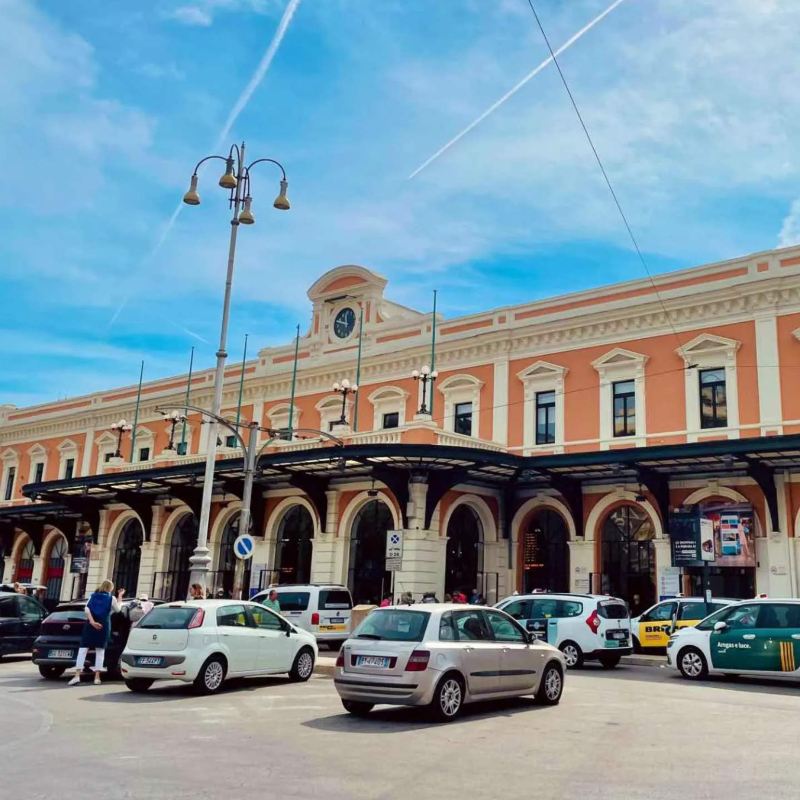 Bari Central