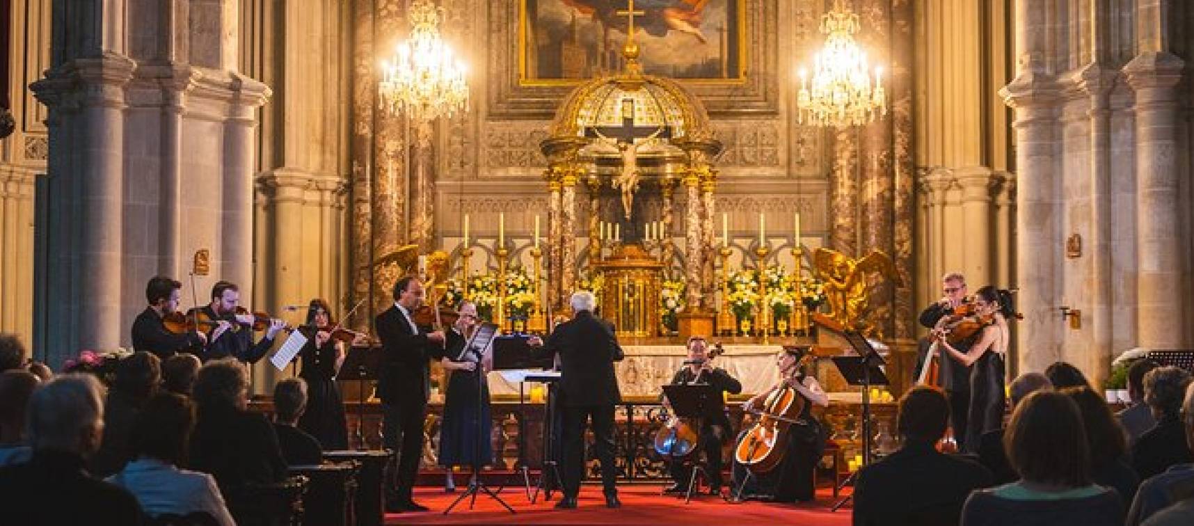 Capodanno in piazza, concerti e fuochi artificiali