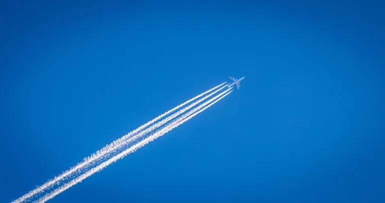 ダッカ発インパール空港行き格安航空券