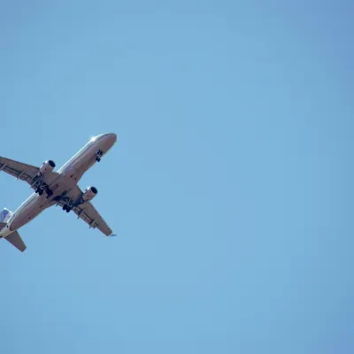 ラゴス発関空行き格安航空券