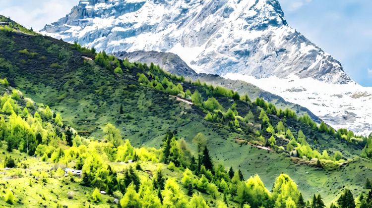 3-Day Autumn & Winter Pre-Sale: Immersive top 3 Western Sichuan highlights - Mt. Siguniang, Bipenggou, Dagu Glacier - One-stop for snow peaks, glaciers, alpine lakes, grasslands & rhododendrons