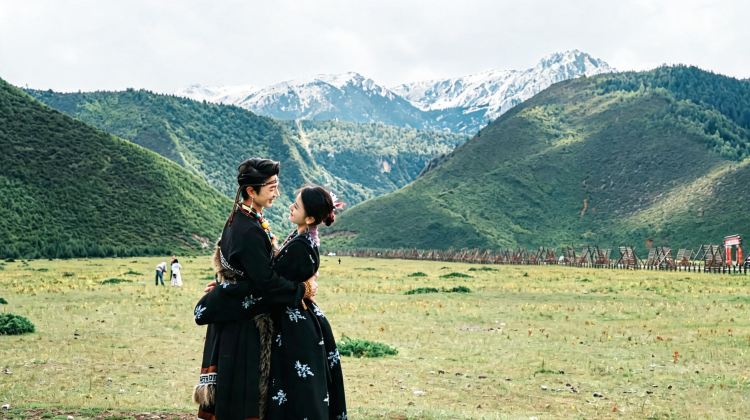 4-Day Lijiang + Shangri-La + Dali City + Yulong Snow Mountain