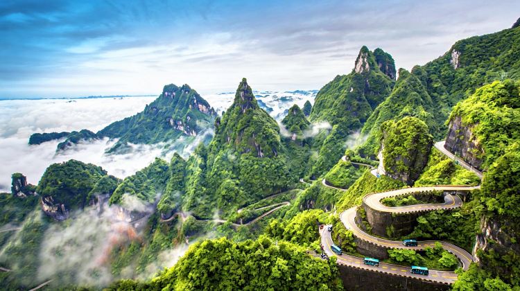 5-Day Hunan Private Tours: Changsha, Zhangjiajie & Fenghuang Ancient City