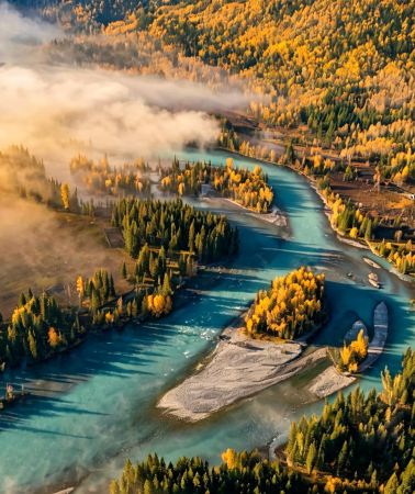 8D7N • Chase the stunning scenery of Northern Xinjiang. Two nights in distinctive wooden cabins at Hemu and Kanas - travel the Ahe Highway amid autumn colors