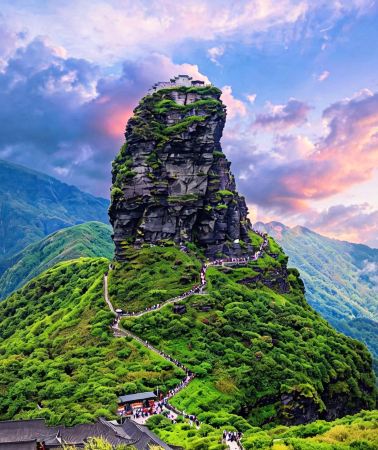 7D6N • Guizhou Guiyang + Libo + Xijiang Qianhu Miao Village + Zhenyuan + Huangguoshu Waterfall + Fanjing Mountain