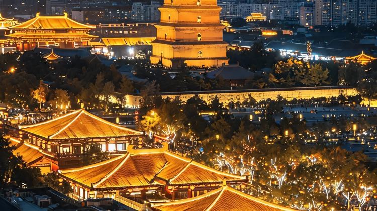9-Day Private Exclusive Tour & No Stranger Sharing & Custom Itinerary & Hukou Waterfall of the Yellow River + Mount Hua + Ganquan Canyon + Terracotta Warriors DIY Experience