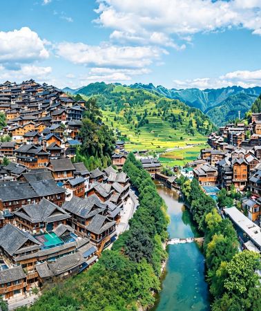 6天5晚 • 零購物零車銷＆貴州貴陽＋荔波＋西江千戶苗寨＋鎮遠＋黃果樹瀑布＋梵淨山 ＆ 加贈景區觀光車 ＆ 金牌領隊導遊